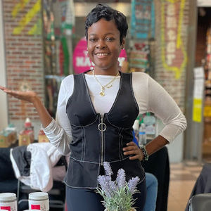 Meet your Posher, Chrystal